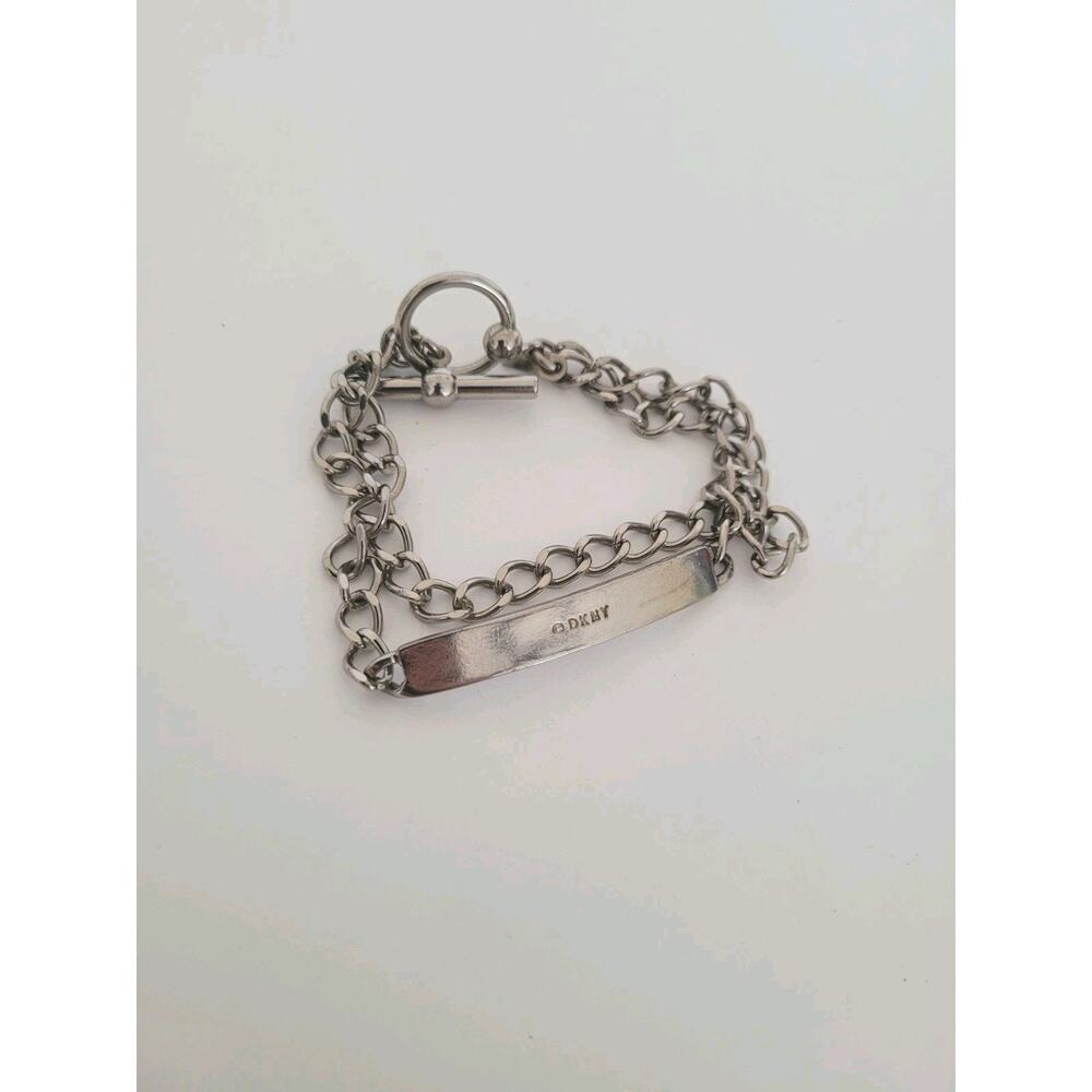 DKNY Bracelet Double Chain Logo Plate Toggle Ring Clasp Plate Vintage 7" Silver